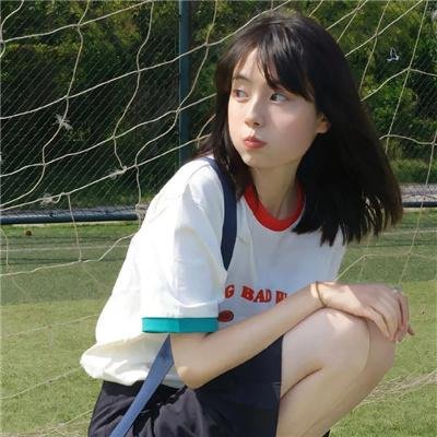 艾莉莎‧施莱辛格:战妆